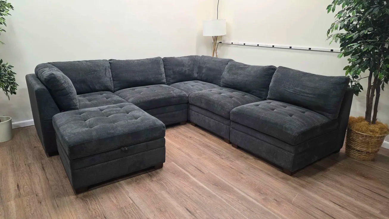 Thomasville Tisdale Modular Sectional 6-piece Dark Gray with Storage Ottoman