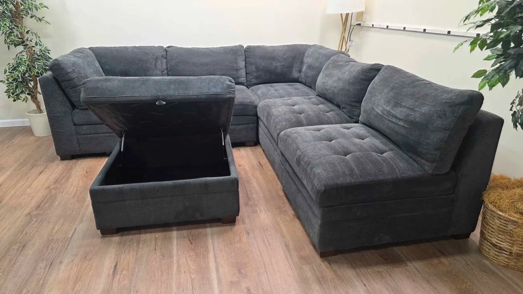 Thomasville Tisdale Modular Sectional 6-piece Dark Gray with Storage Ottoman