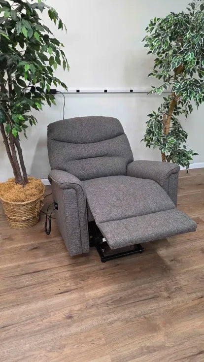 Thomas Lift Chair