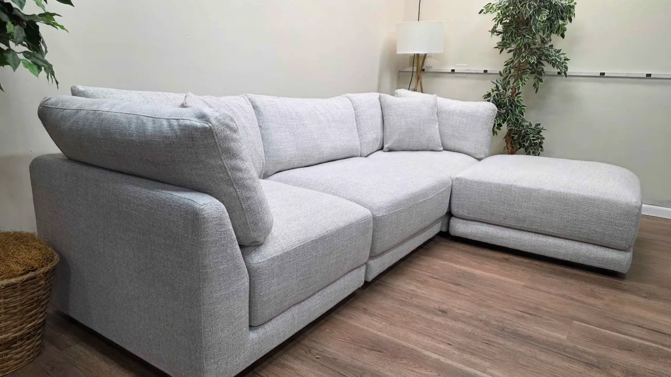 Dayna 4-piece Fabric Modular Sectional