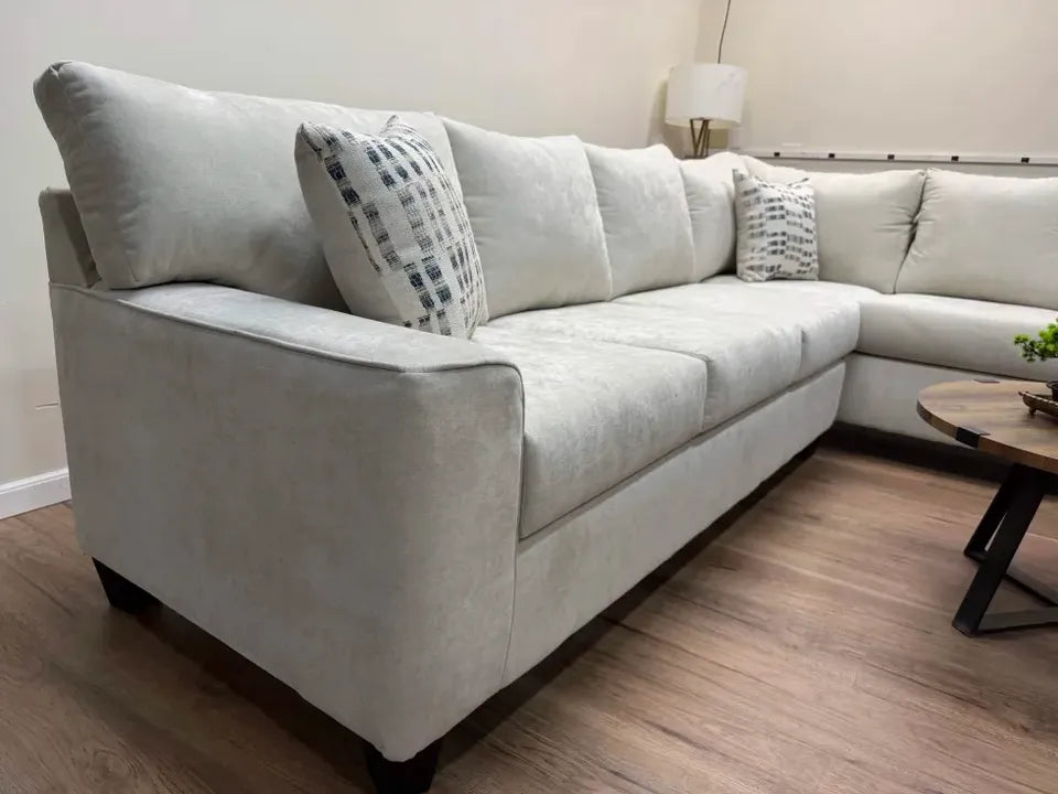 Monroe 2-Piece Sectional