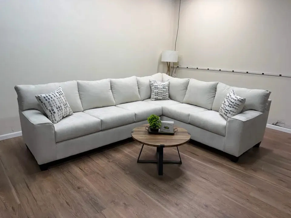 Monroe 2-Piece Sectional