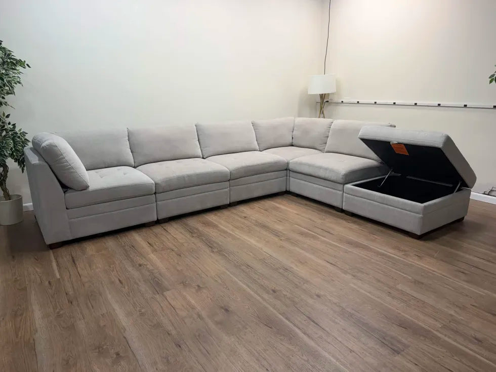 Thomasville Tisdale Modular Sectional 6-piece with Storage Ottoman