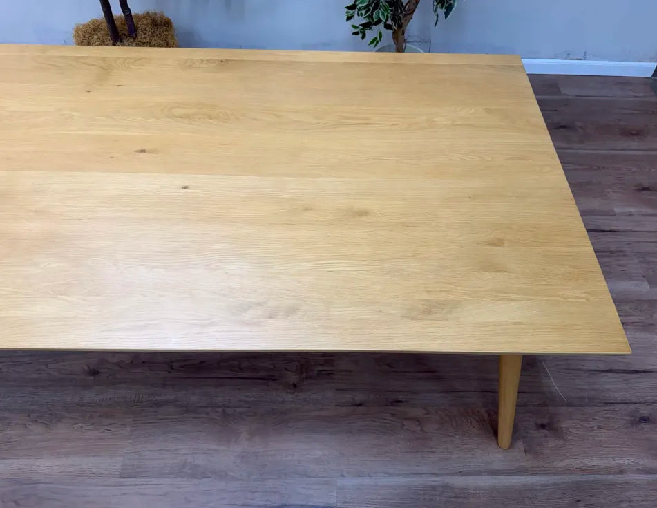 Seno 71 - 110 Extendable Dining Table - Oak