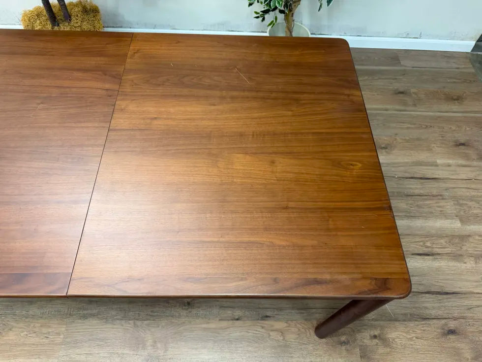 Heidi 62" - 82.75" Extendable Dining Table - Walnut