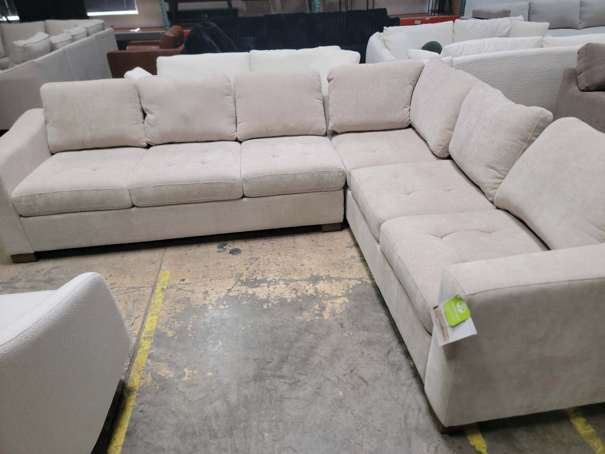 Ellsford 2 Piece Sectional