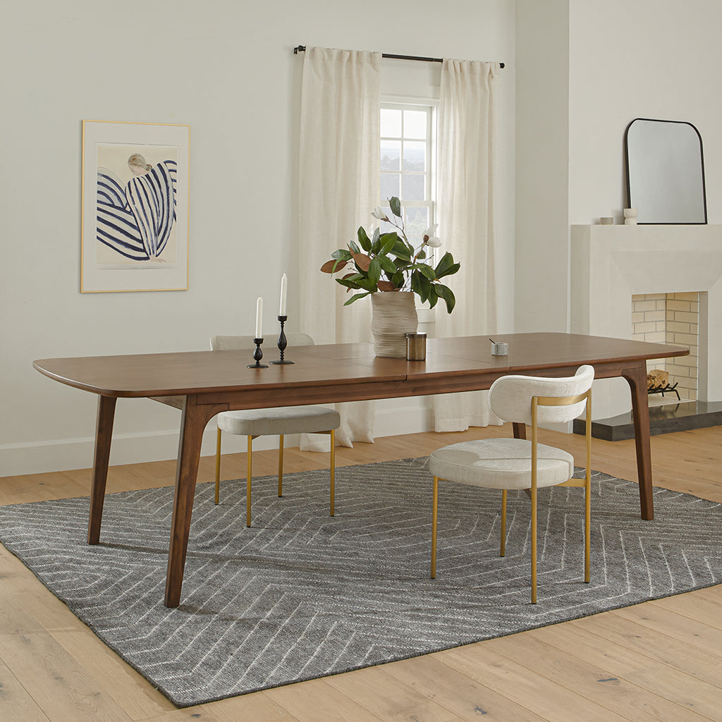 Plumas 92.5" - 112" Extendable Dining Table - Walnut