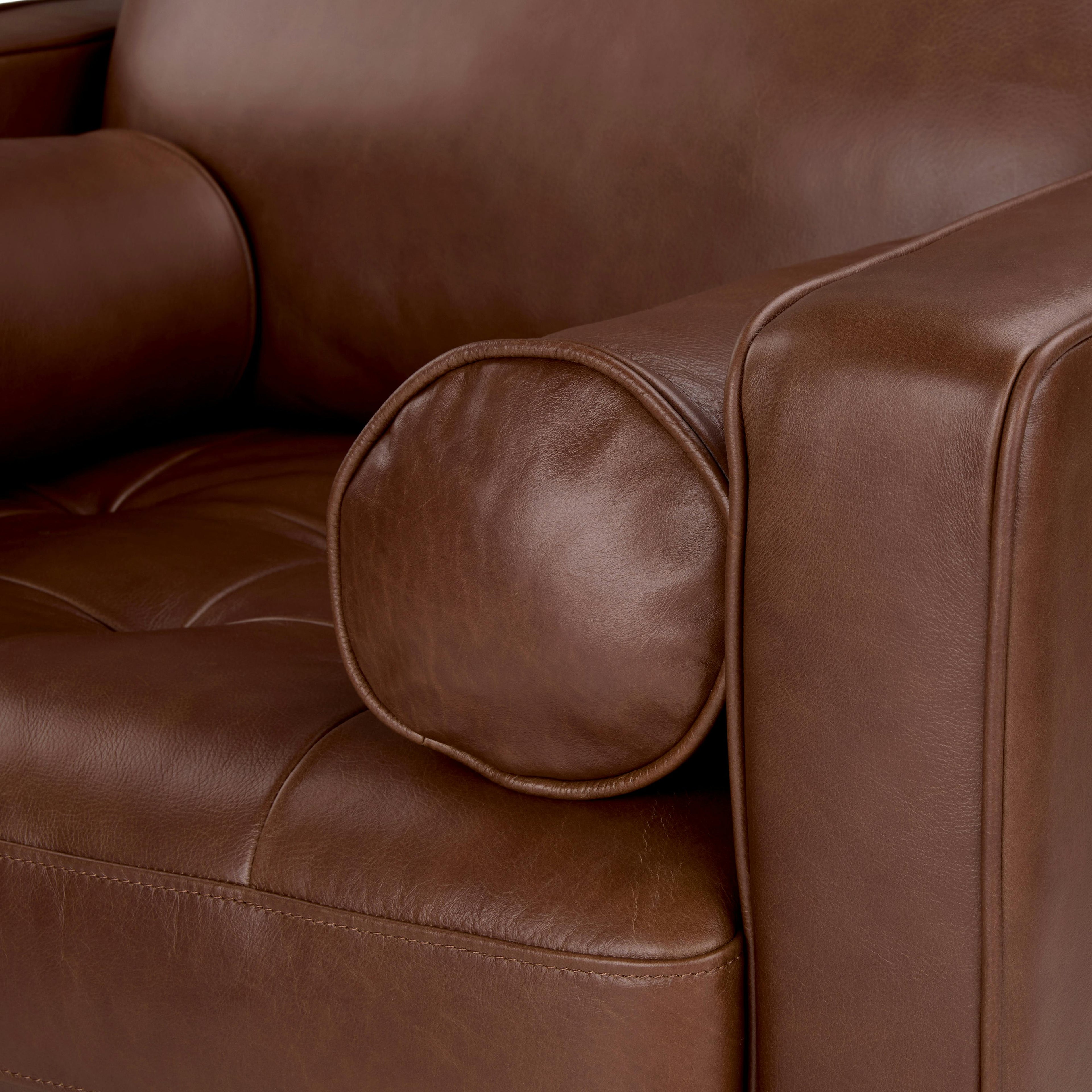 Sven 42" Tufted Leather Lounge Chair